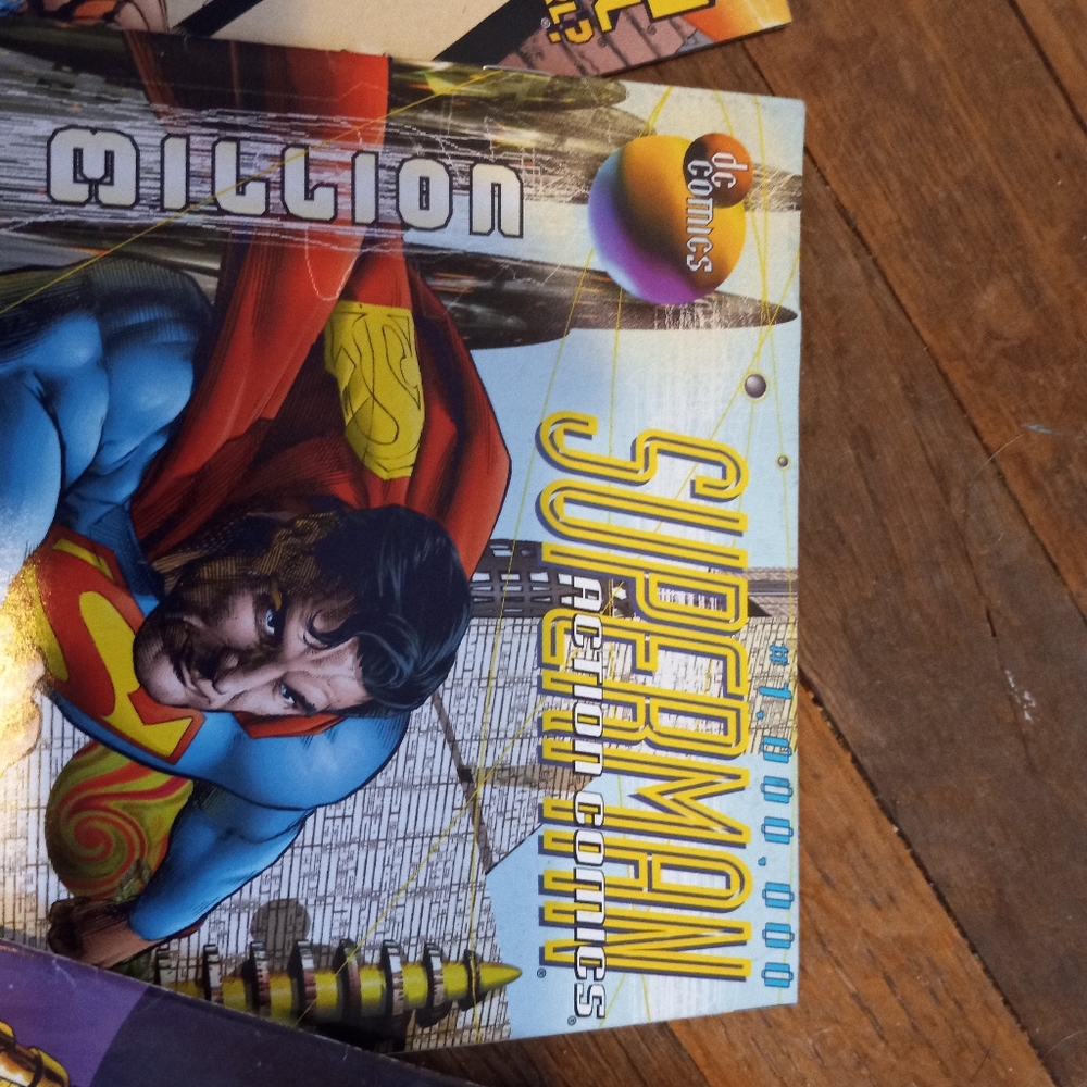 Comics - Picture 3 of 5